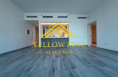Apartment - 2 Bedrooms - 4 Bathrooms for rent in Q Residence - Al Raha Beach - Abu Dhabi