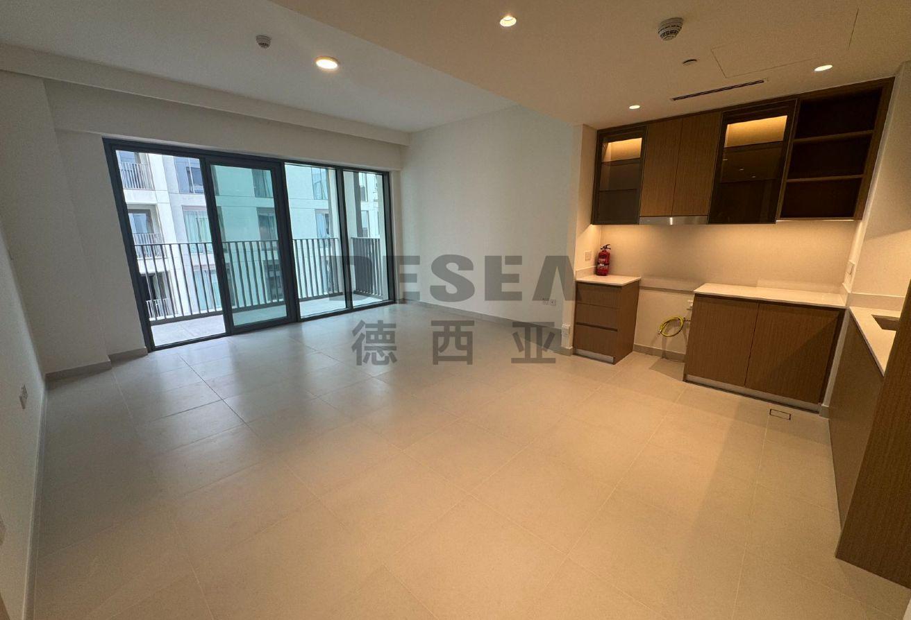 Vacant | Community View | Spacious Layout