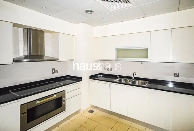 145523308 - Property Image 3