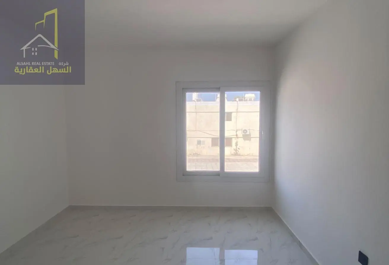 165602079 - Property Main Image