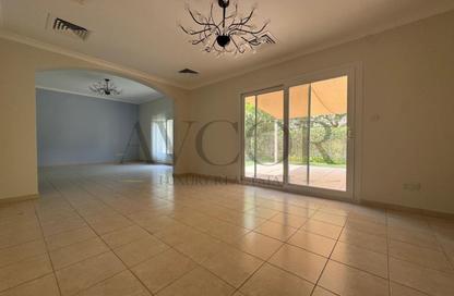Villa - 4 Bedrooms - 4 Bathrooms for rent in Deema 2 - Deema - The Lakes - Dubai Villa - 4 Bedrooms - 4 Bathrooms for rent in Deema 2 - Deema - The Lakes - Dubai