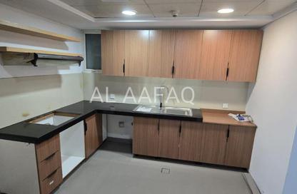 Apartment - 2 Bedrooms - 3 Bathrooms for rent in Blue Tower - Al Majaz 3 - Al Majaz - Sharjah