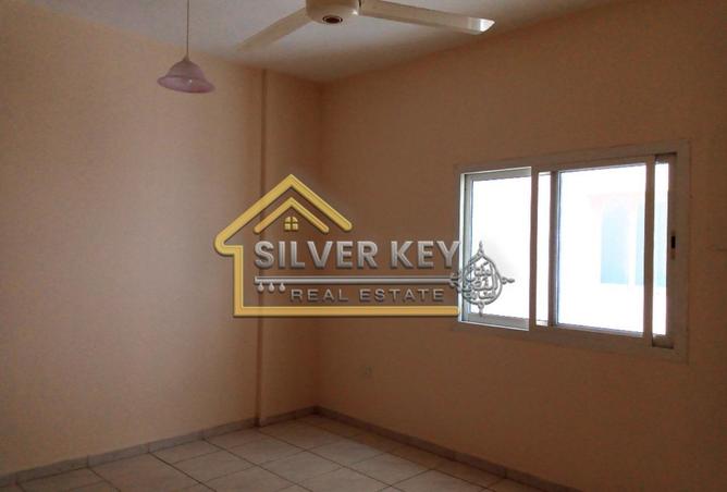 70702833 - صورة العقار 3