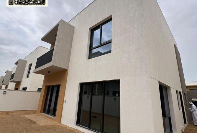 74249123 - صورة العقار 2