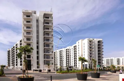 Apartment - 2 Bedrooms - 2 Bathrooms for sale in Waters Edge - Yas Island - Abu Dhabi