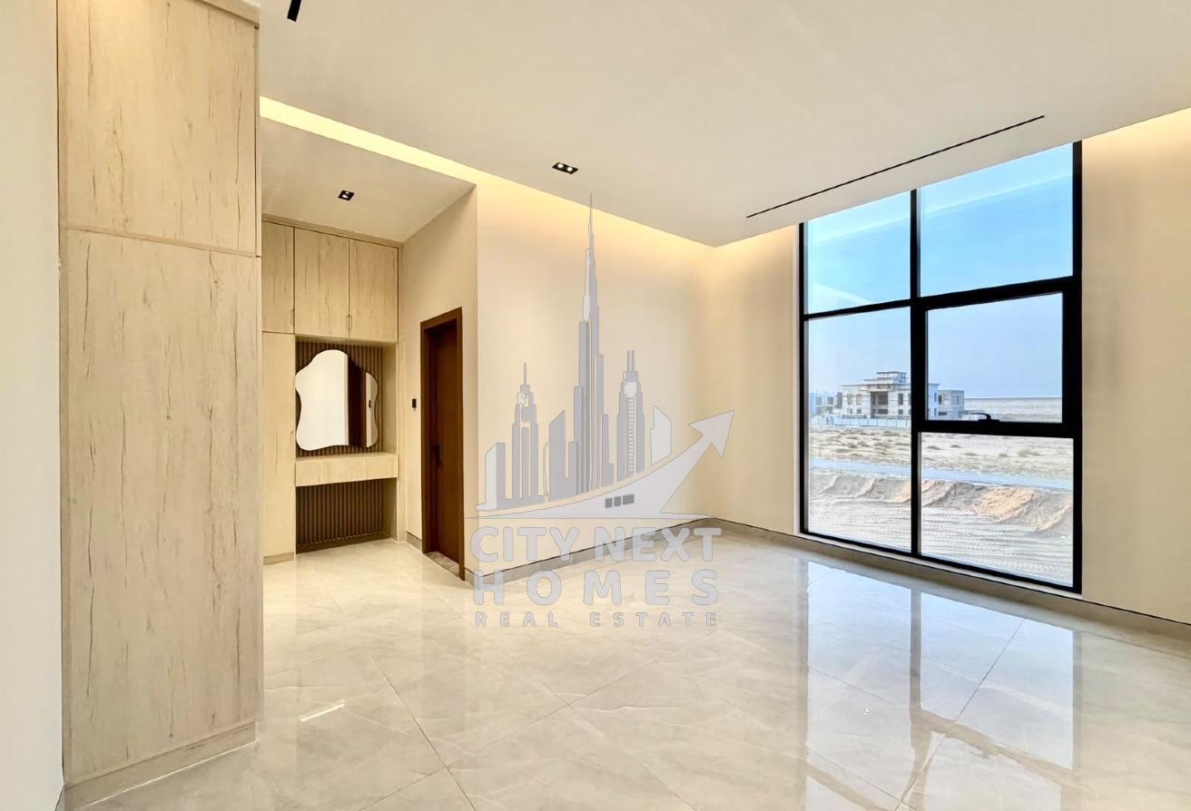 Modern 5BR Brand New Villa | Private Garden photo 11