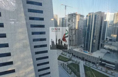 Office Space - Studio for rent in Iris Bay - Business Bay - Dubai