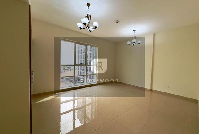 72719432 - Property Image 2