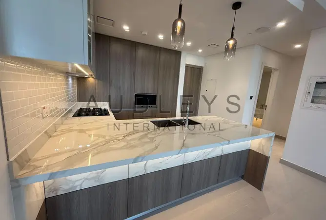 123824346 - Property Image 3
