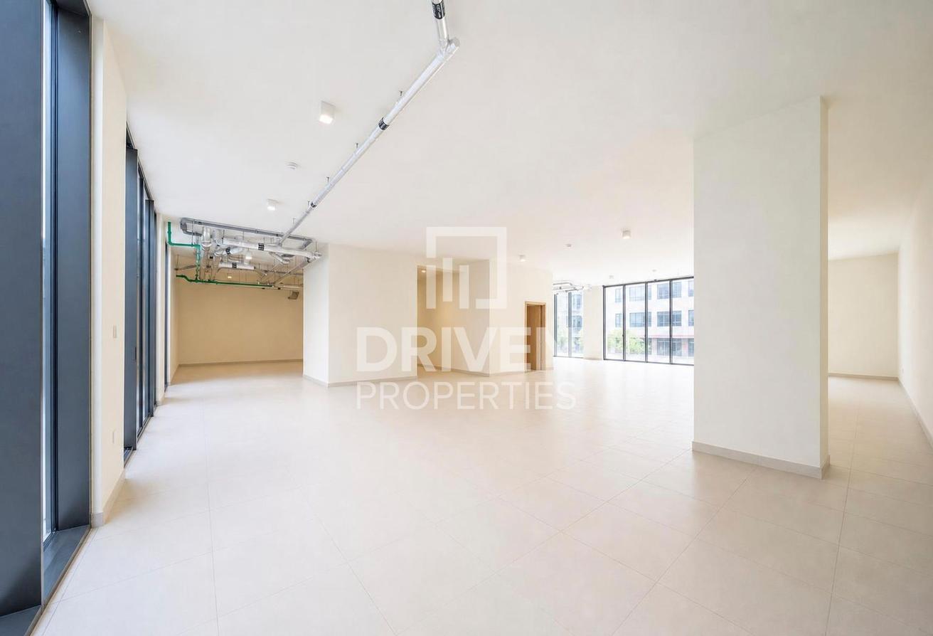 Landscaped | Full Lagoon View | Modern Style photo 17