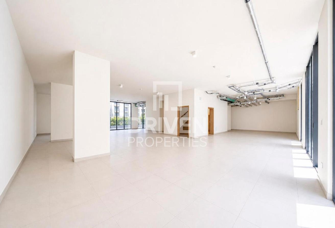 Landscaped | Full Lagoon View | Modern Style photo 22
