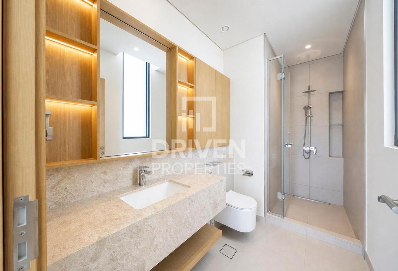 Landscaped | Full Lagoon View | Modern Style photo 26