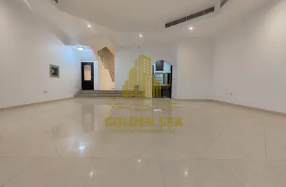 Villa - 4 Bedrooms - 5 Bathrooms for rent in Al Nahyan - Abu Dhabi Villa - 4 Bedrooms - 5 Bathrooms for rent in Al Nahyan - Abu Dhabi