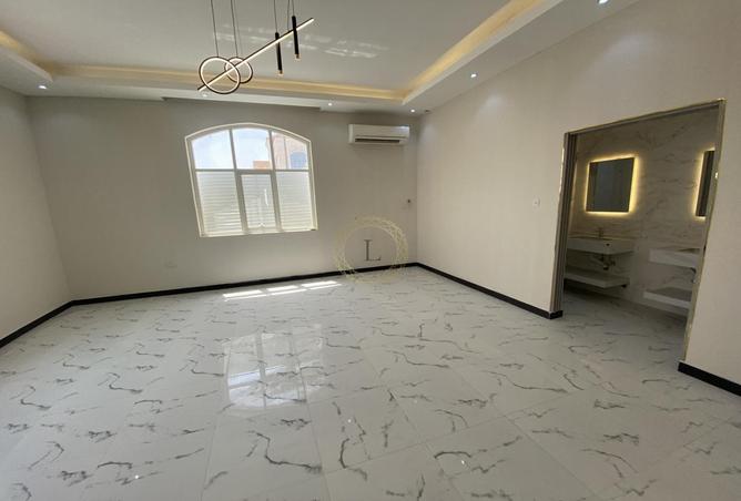 103241594 - Property Image 3