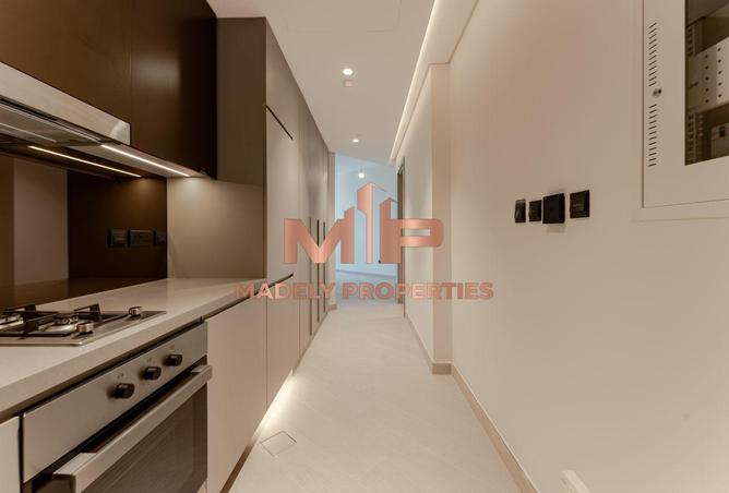 Modern Studio | Business Bay | Courtyard View photo 2