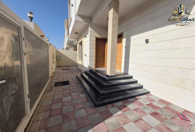 132515783 - Property Image 2