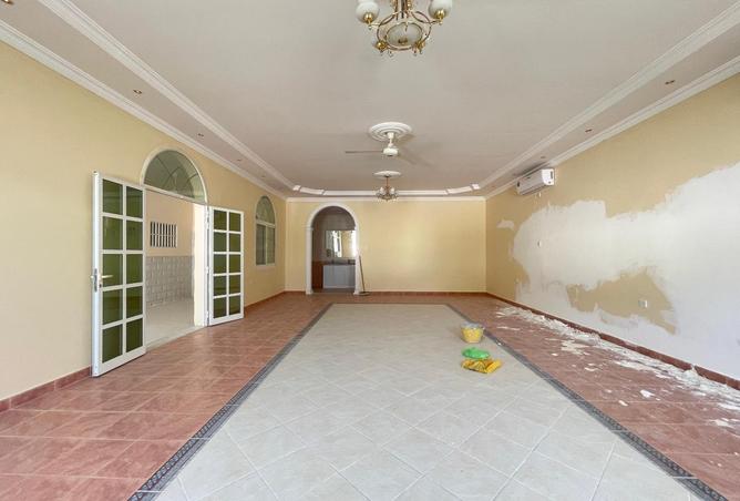 83673156 - Property Image 3