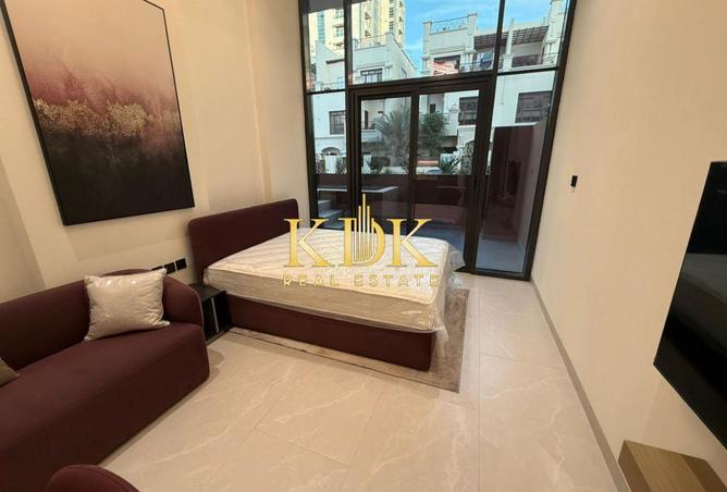 72305201 - Property Image 3