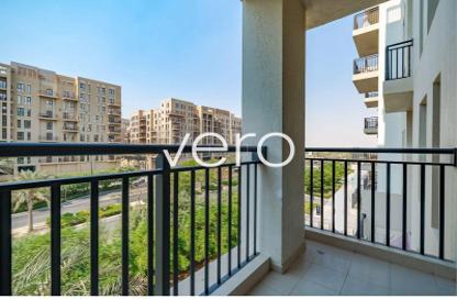 Apartment - 2 - 2 for sale in Hayat Boulevard 1B - Hayat Boulevard 1 - Hayat Boulevard - Town Square - Dubai
