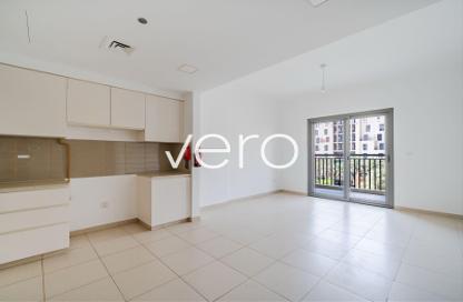 Apartment - 2 - 2 for sale in Hayat Boulevard 1B - Hayat Boulevard 1 - Hayat Boulevard - Town Square - Dubai