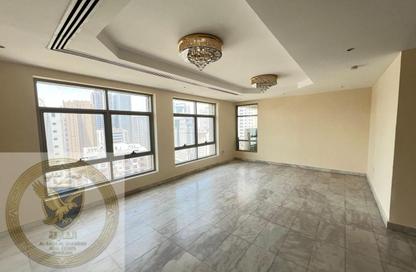 Apartment - 3 Bedrooms - 4 Bathrooms for rent in Al Majaz 3 - Al Majaz - Sharjah Apartment - 3 Bedrooms - 4 Bathrooms for rent in Al Majaz 3 - Al Majaz - Sharjah