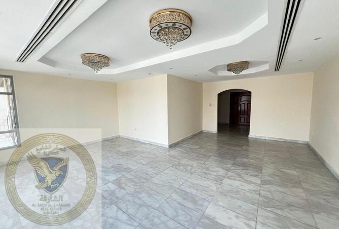 104264854 - Property Image 3