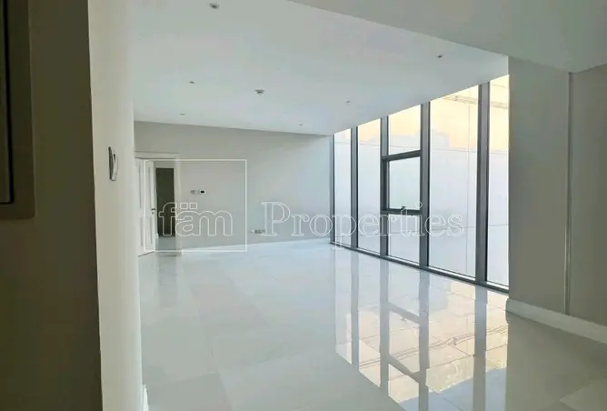 127011250 - Property Image 3