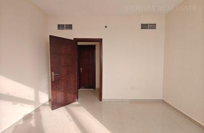 Apartment - 3 Bedrooms - 3 Bathrooms for rent in Muwaileh 3 Building - Muwaileh - Sharjah