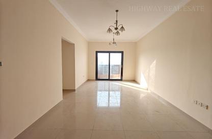 Apartment - 3 Bedrooms - 3 Bathrooms for rent in Muwaileh 3 Building - Muwaileh - Sharjah