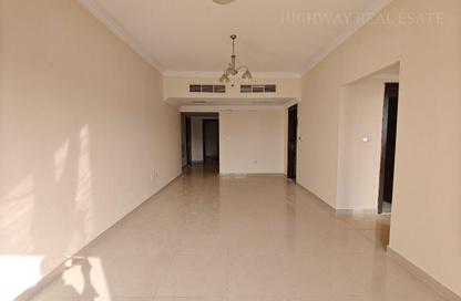 Apartment - 3 Bedrooms - 3 Bathrooms for rent in Muwaileh 3 Building - Muwaileh - Sharjah