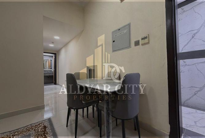 61702239 - Property Image 2