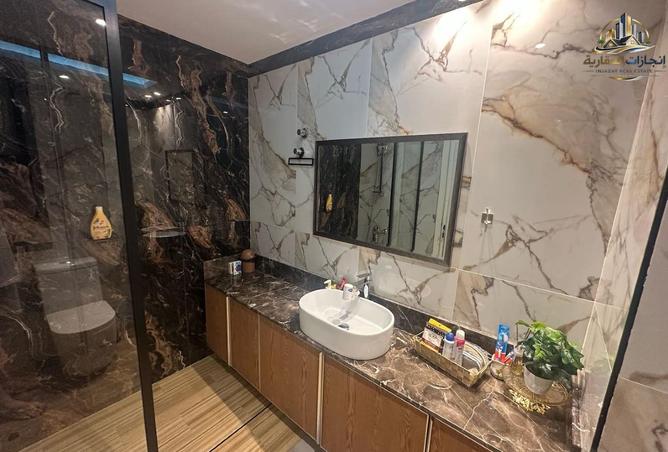 81109306 - Property Image 3