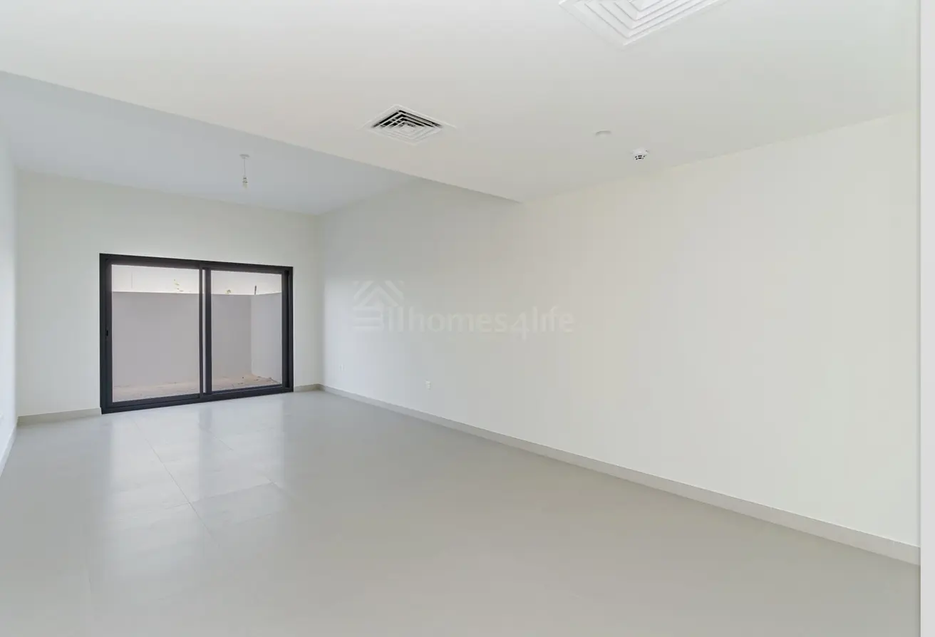 155083727 - Property Main Image