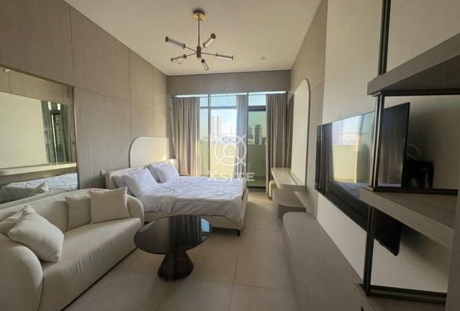 104120942 - Property Image 2