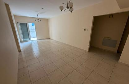 Apartment - 1 - 2 for rent in Al Nahda Residential Complex - Al Nahda - Sharjah Apartment - 1 - 2 for rent in Al Nahda Residential Complex - Al Nahda - Sharjah