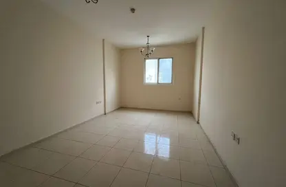 Apartment - 1 Bedroom - 1 Bathroom for rent in Al Qulaya'ah - Al Sharq - Sharjah