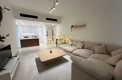 شقة - غرفة نوم - 2 حمامات للايجار في بن غاطي عنبر - منطقة 11 - قرية جميرا الدائرية - دبي