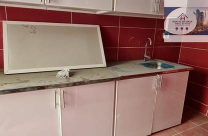 Apartment - Studio - 1 Bathroom for rent in Al Wahda Building - Al Majaz 2 - Al Majaz - Sharjah Apartment - Studio - 1 Bathroom for rent in Al Wahda Building - Al Majaz 2 - Al Majaz - Sharjah
