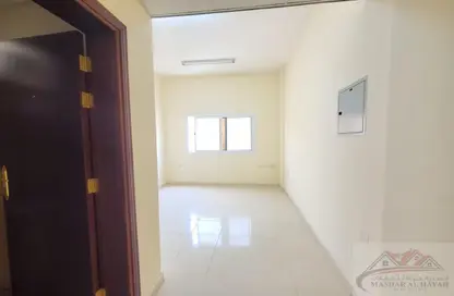 Apartment - 1 Bedroom - 2 Bathrooms for rent in Muwaileh 29 Building - Muwaileh - Sharjah