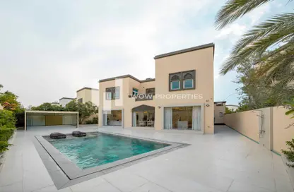 Villa - 3 Bedrooms - 4 Bathrooms for rent in Regional Small - Regional - Jumeirah Park - Dubai