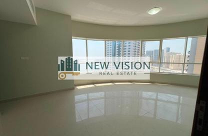Apartment - 4 Bedrooms - 4 Bathrooms for rent in Al Khan Corniche - Al Khan - Sharjah