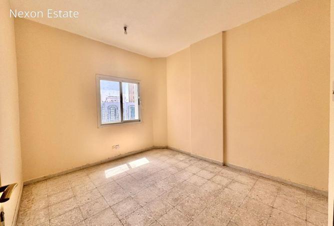 85753379 - Property Image 3