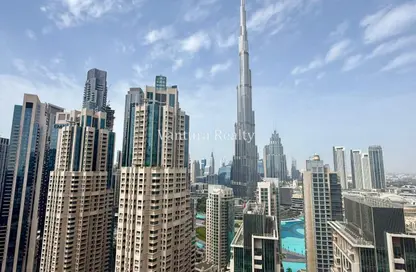 Apartment - 2 Bedrooms - 3 Bathrooms for rent in Vida Residence Downtown - Downtown Dubai - Dubai