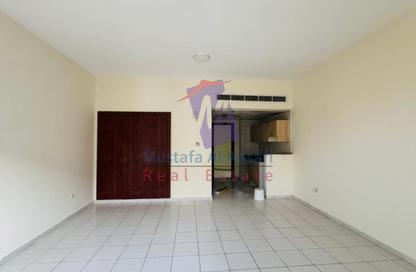 Apartment - Studio - 1 Bathroom for rent in Building K07 - Greece Cluster - International City - Dubai