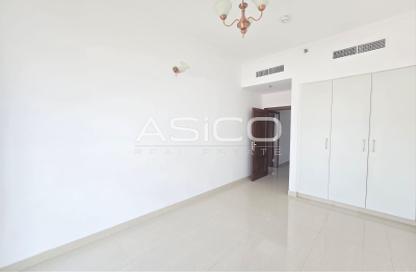 Apartment - 2 Bedrooms - 2 Bathrooms for rent in Sultan Residences - Al Muraqqabat - Deira - Dubai