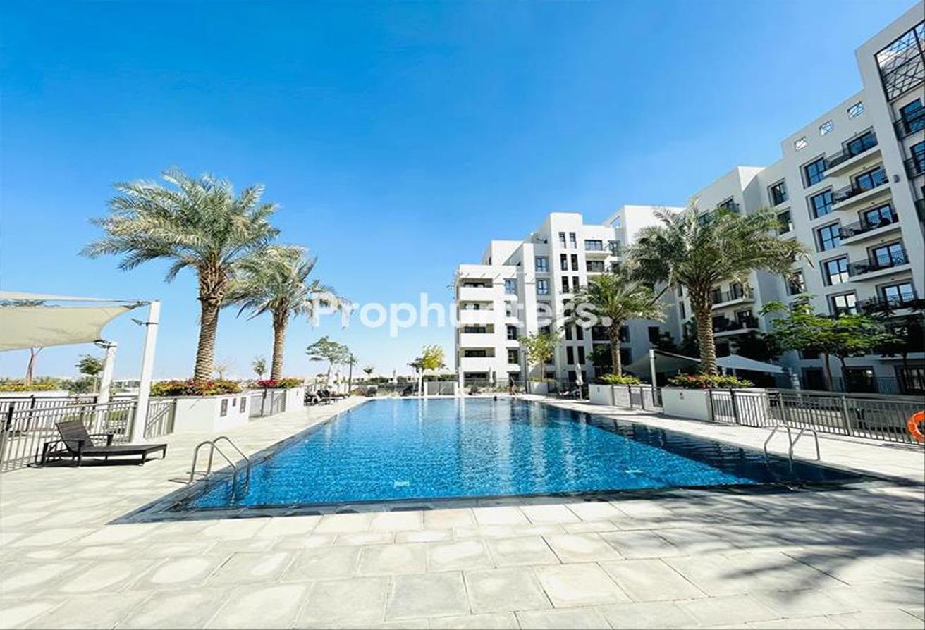 Spacious Apartment | Boulevard View | Vacant photo 7