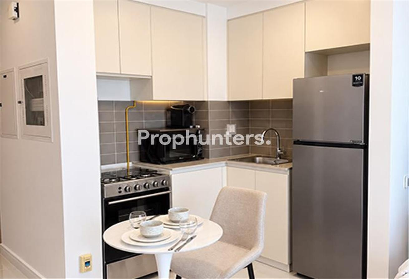 Spacious Apartment | Boulevard View | Vacant photo 2