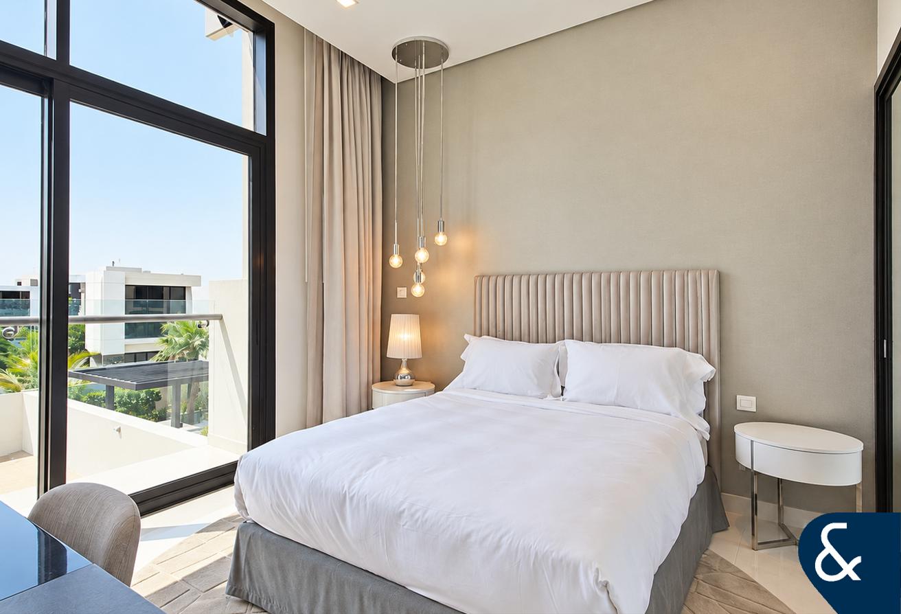 4 Bedroom | Furnished | Largest Plot photo 18