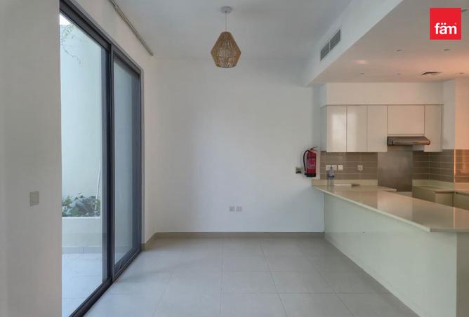 128820318 - Property Image 3