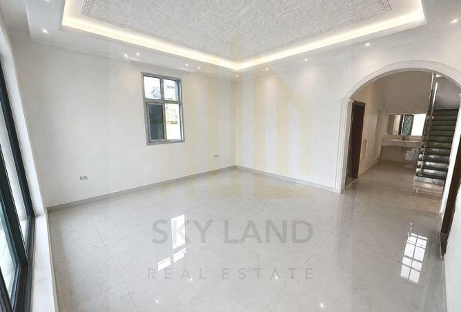 135621226 - Property Image 2